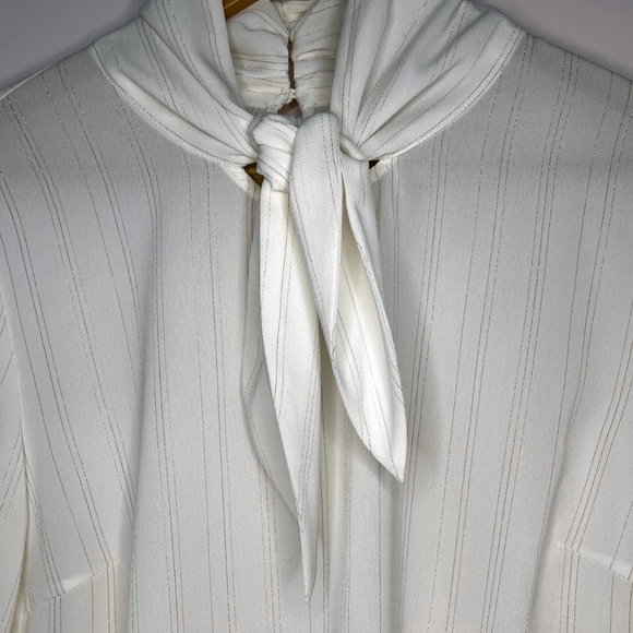 NM Neiman Marcus Blouse - Picture 10 of 13